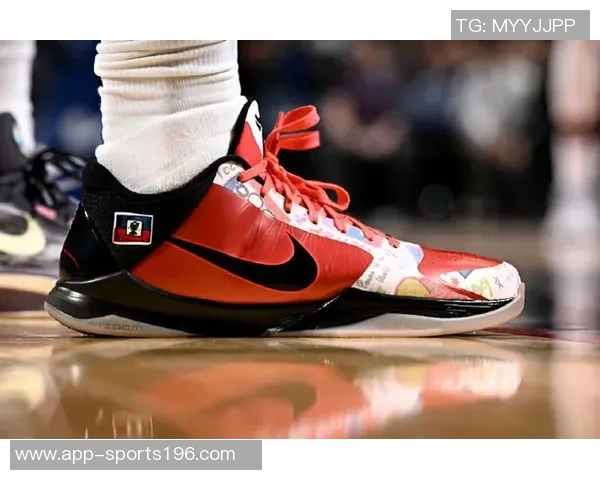 不打球也能秀鞋PJ塔克晒布克限量球鞋引发热议